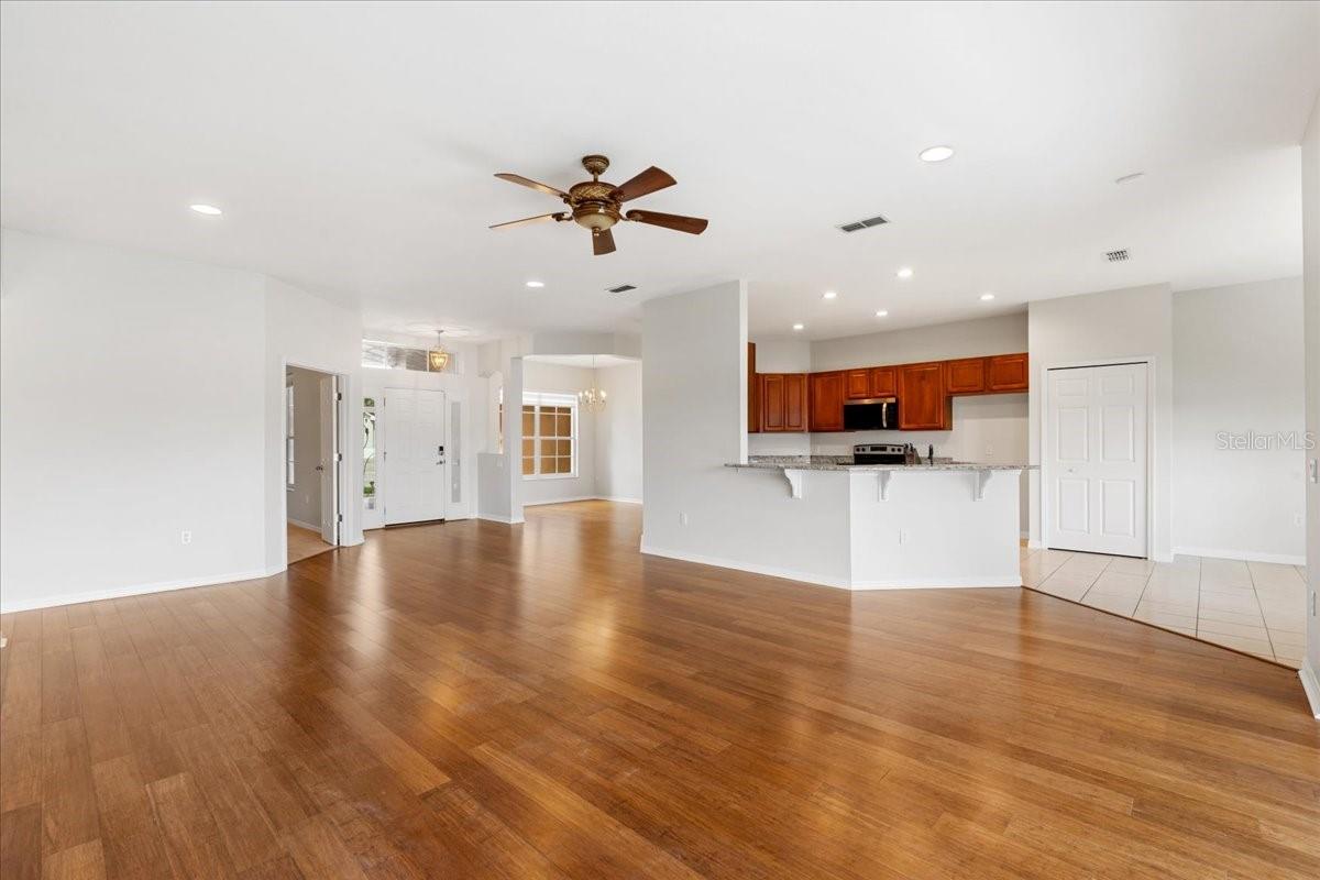 3533 SOMERSET CIR, KISSIMMEE, FL — photo 12