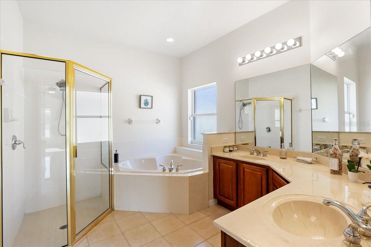3533 SOMERSET CIR, KISSIMMEE, FL — photo 23