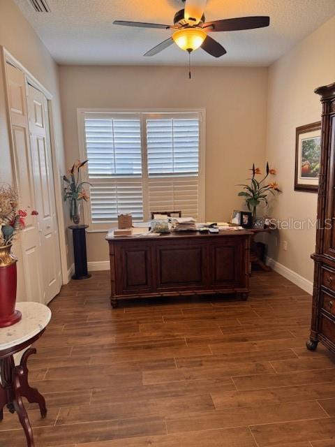 9512 SERRA CT, HOWEY IN THE HILLS, FL — photo 32