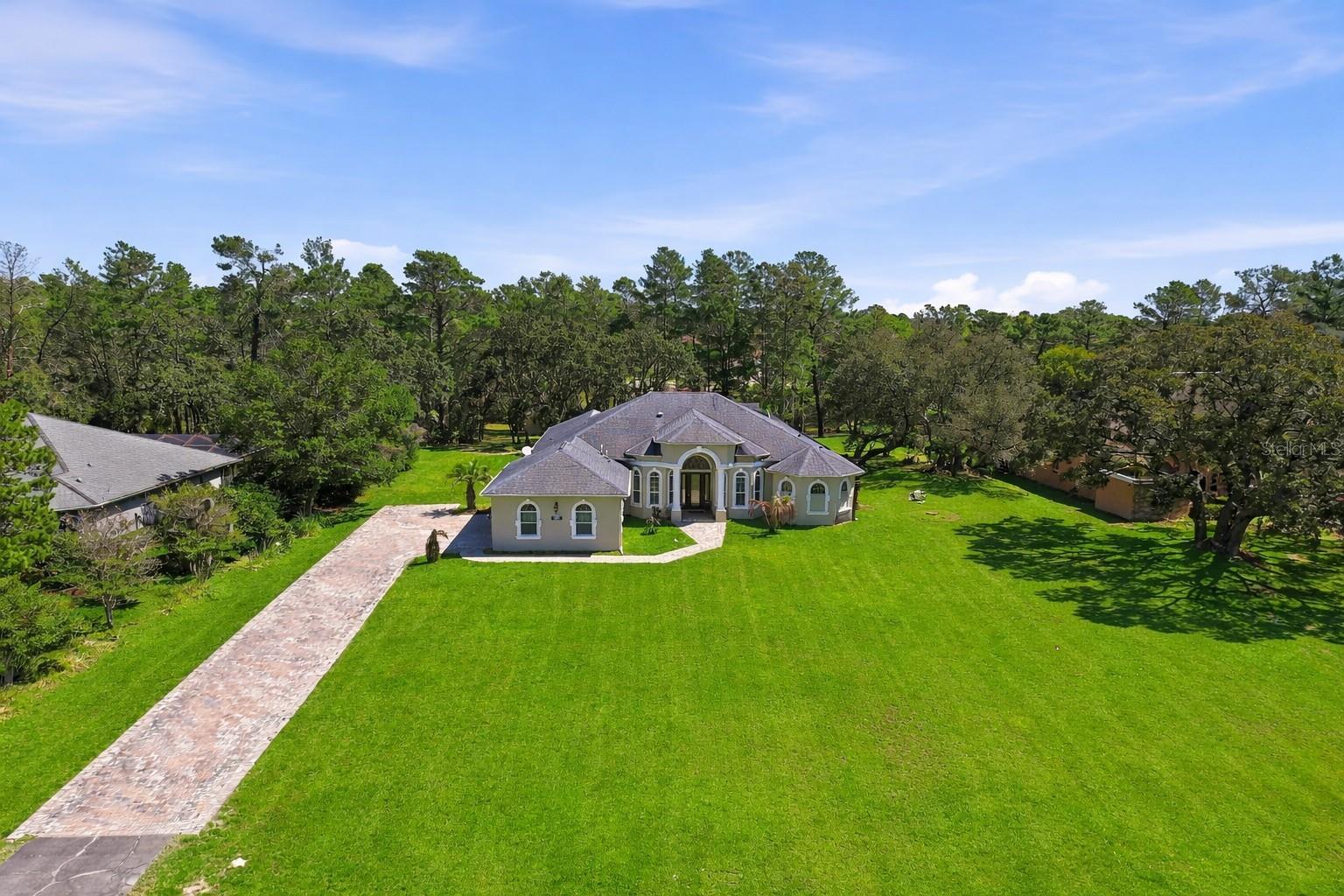 11033 BAYWIND CT, WEEKI WACHEE, FL — photo 2