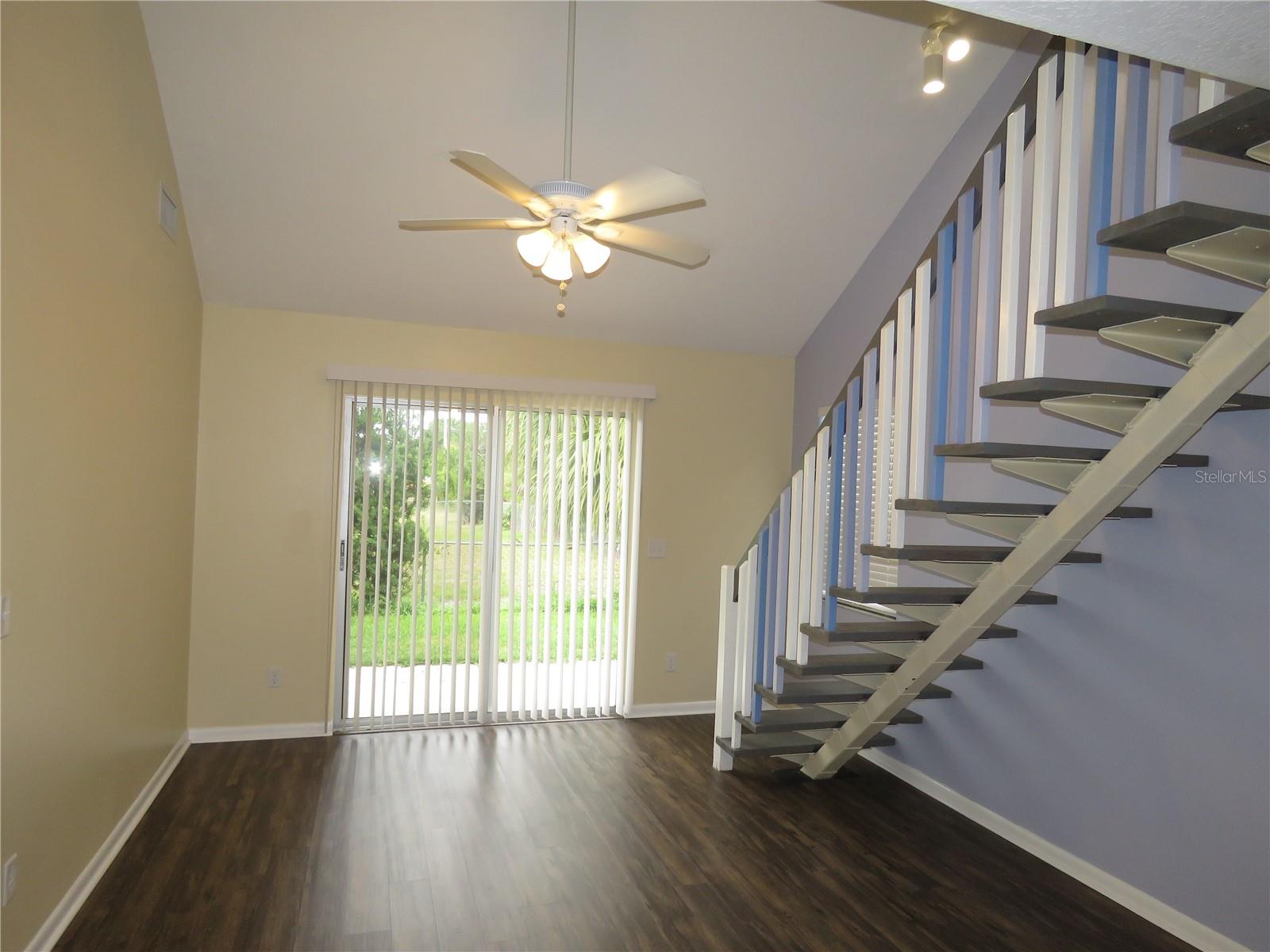418 NARVAEZI ST, VENICE, FL — photo 8