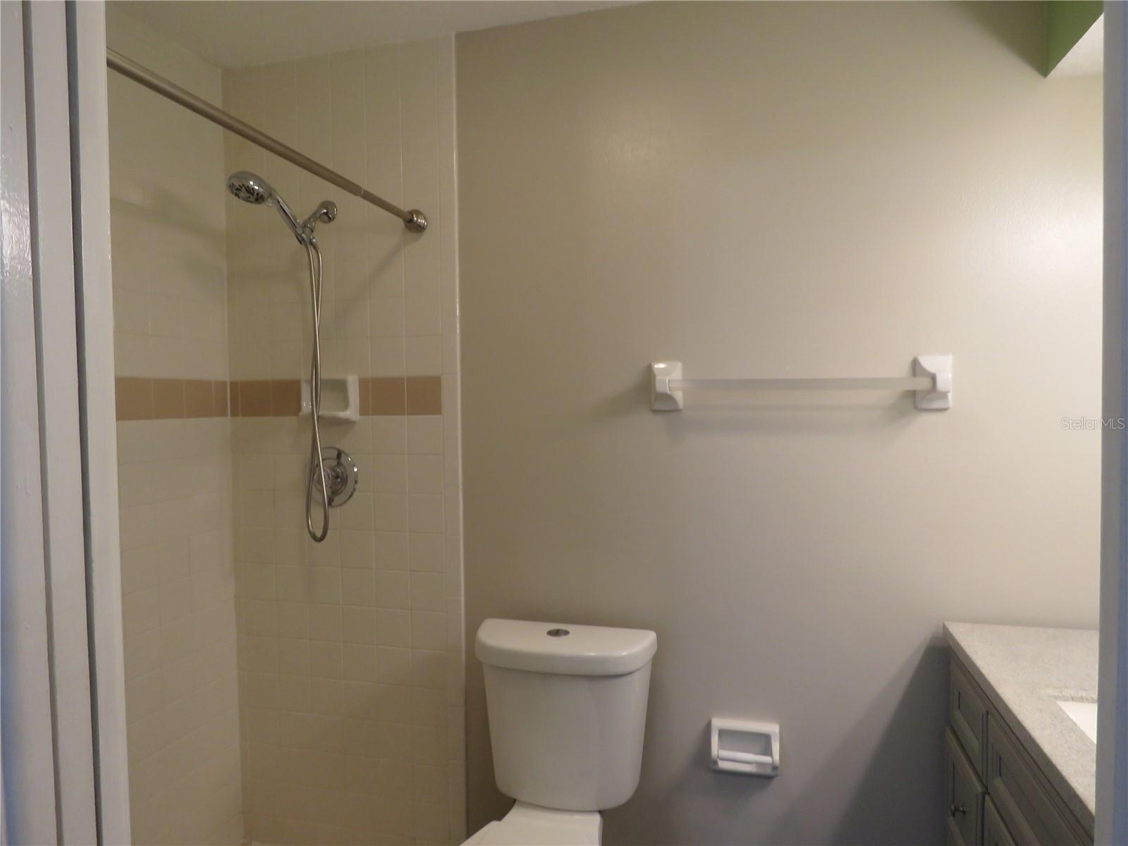 418 NARVAEZI ST, VENICE, FL — photo 17