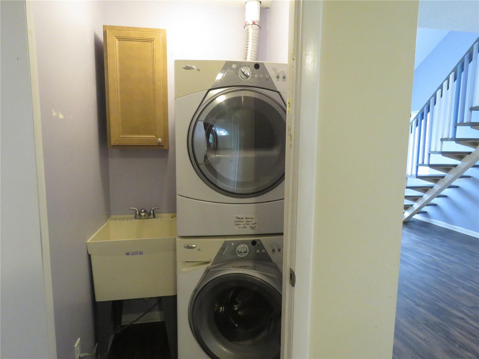 418 NARVAEZI ST, VENICE, FL — photo 22