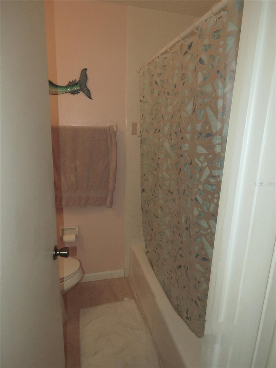 418 NARVAEZI ST, VENICE, FL — photo 37