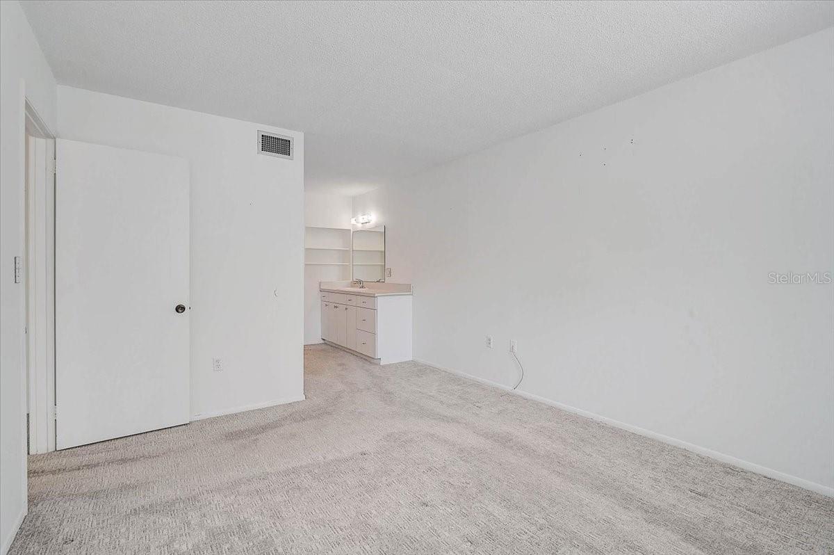 2875 SWIFTON DR #58, SARASOTA, FL — photo 17