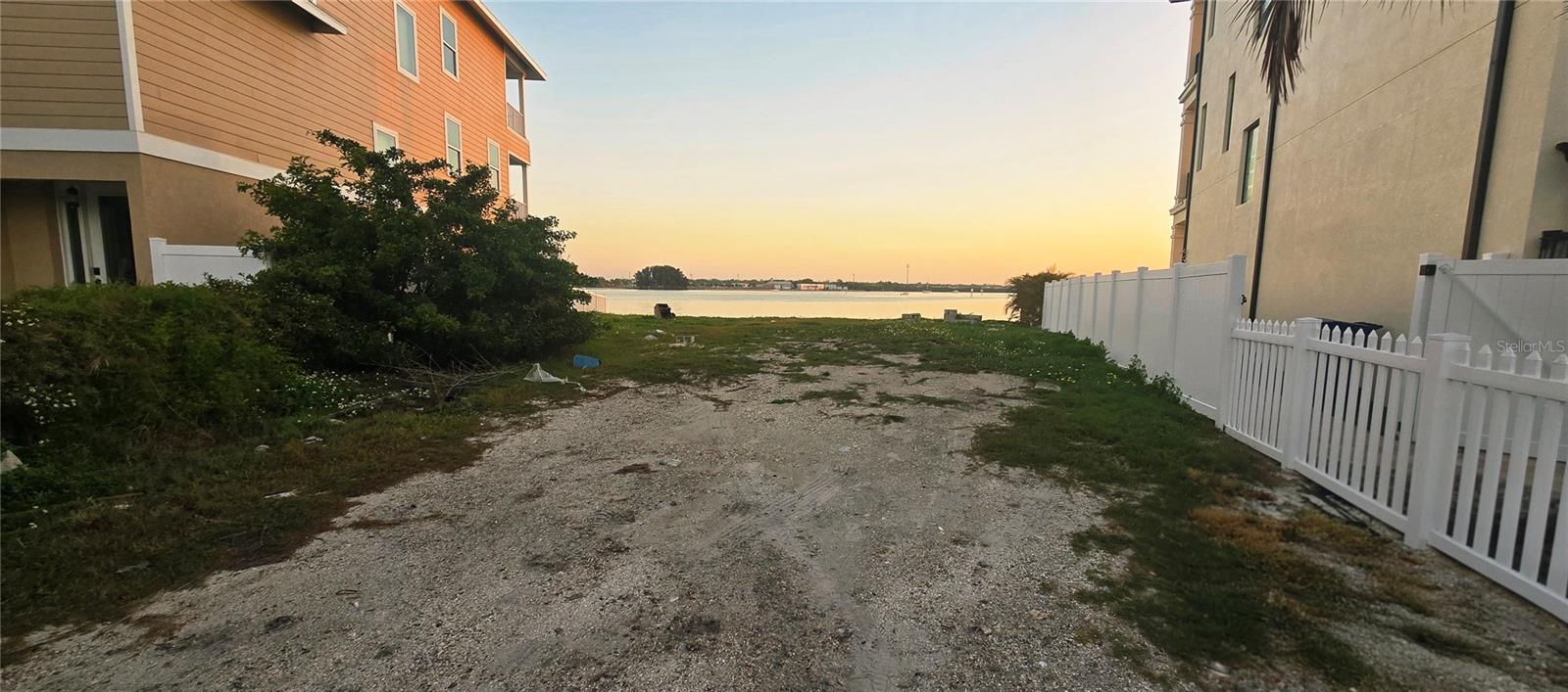 376 145TH AVE E, MADEIRA BEACH, FL — photo 6