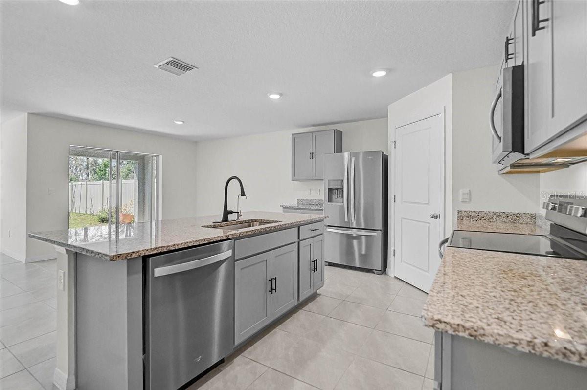 17319 WHEATBERRY BLVD, PARRISH, FL — photo 3