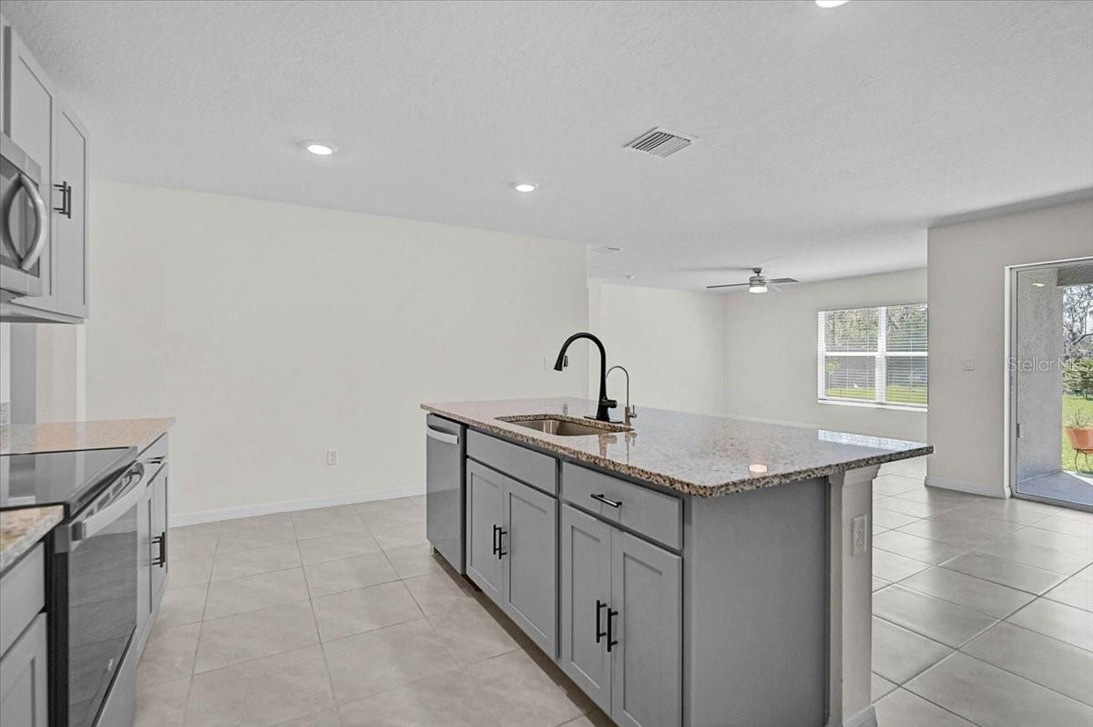17319 WHEATBERRY BLVD, PARRISH, FL — photo 4