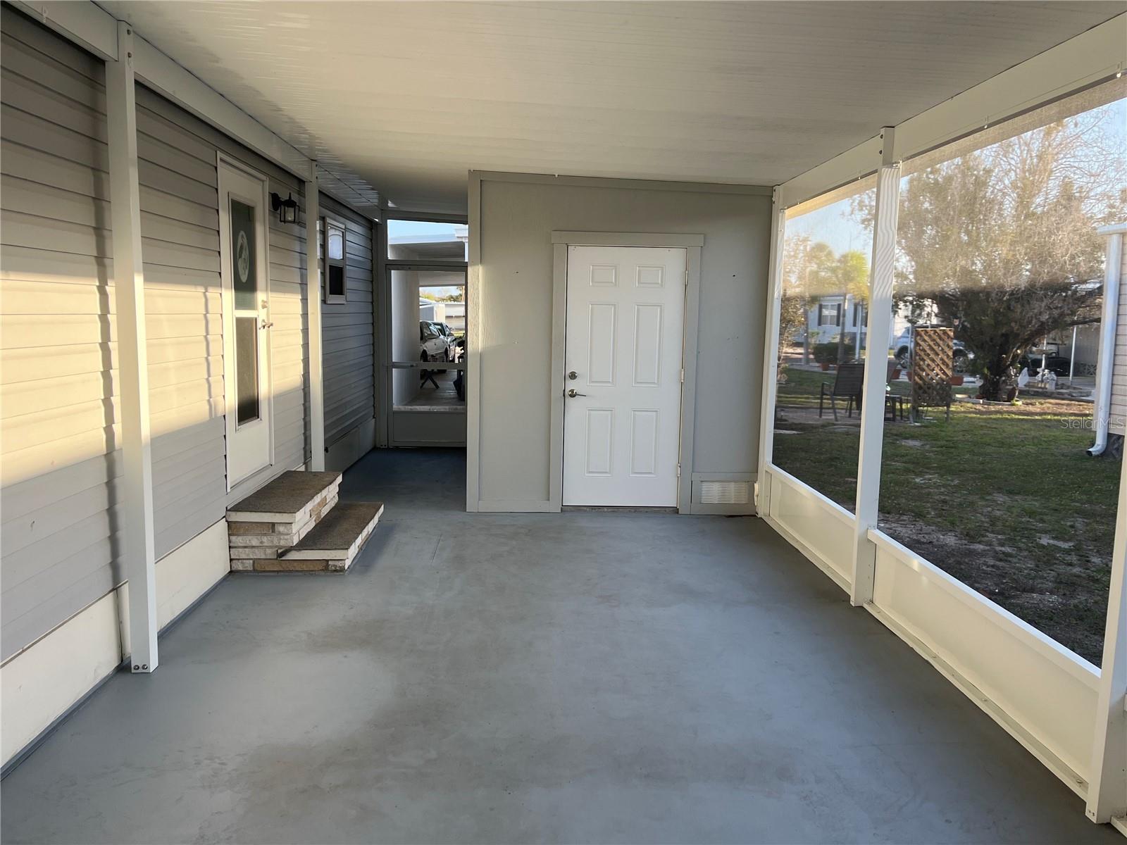 712 LOCARNO DR, VENICE, FL — photo 4