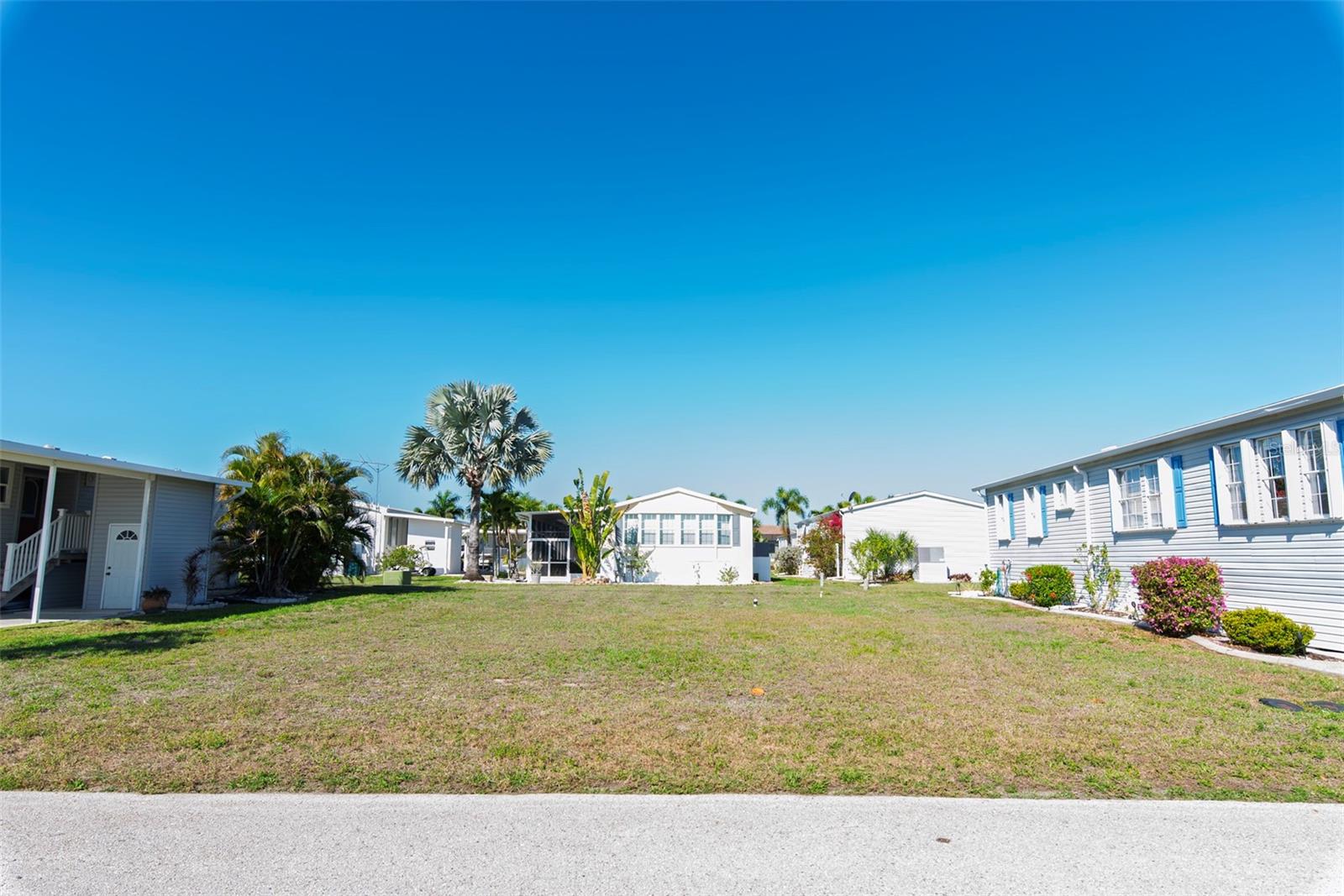12 FREEMAN AVE, PUNTA GORDA, FL