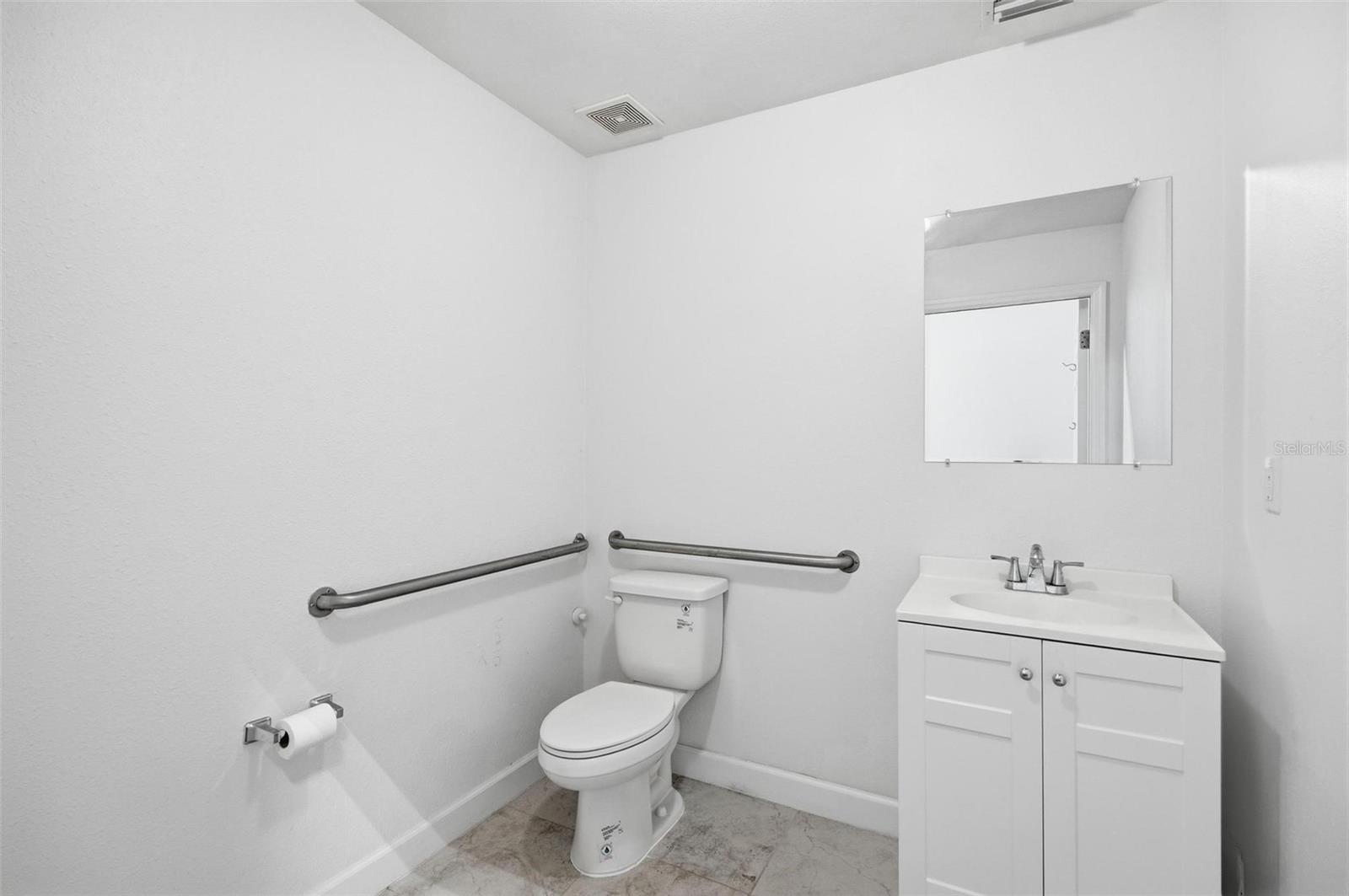 7775 US-1 #C, BUNNELL, FL — photo 14