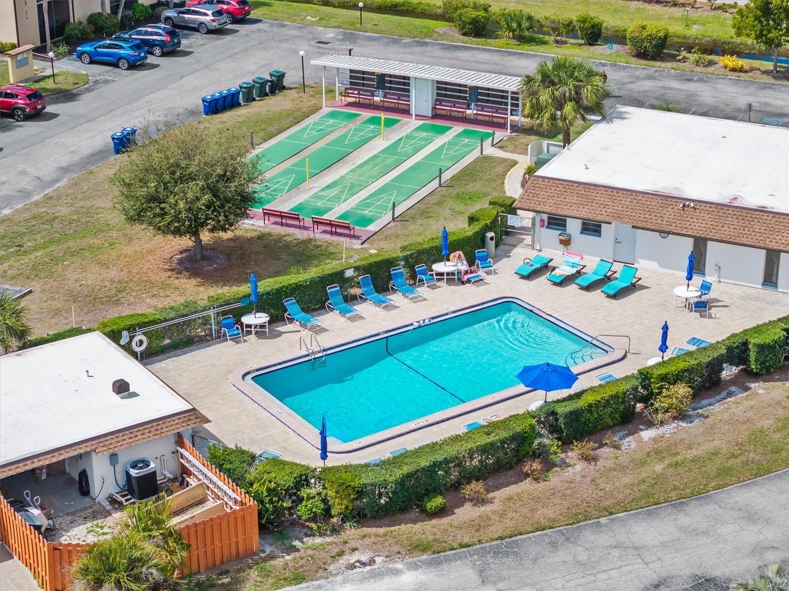 2 QUAILS RUN BLVD #8, ENGLEWOOD, FL — photo 3
