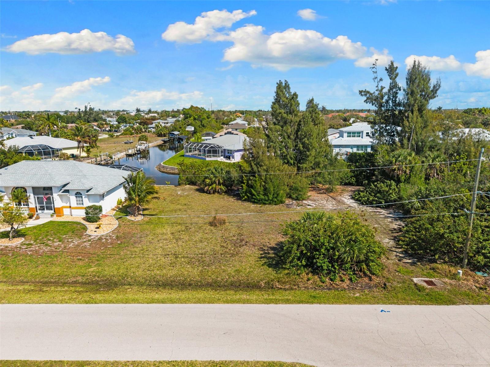2524 LARKSPUR DR, PUNTA GORDA, FL — photo 4
