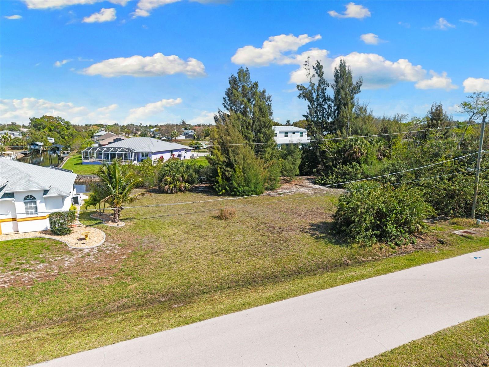 2524 LARKSPUR DR, PUNTA GORDA, FL — photo 5