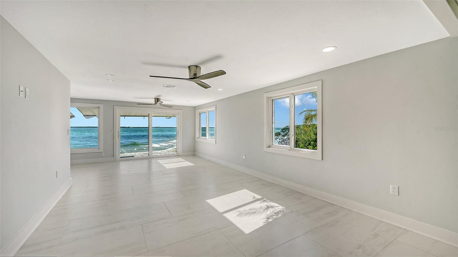 948 SPANISH DR S, LONGBOAT KEY, FL — photo 18