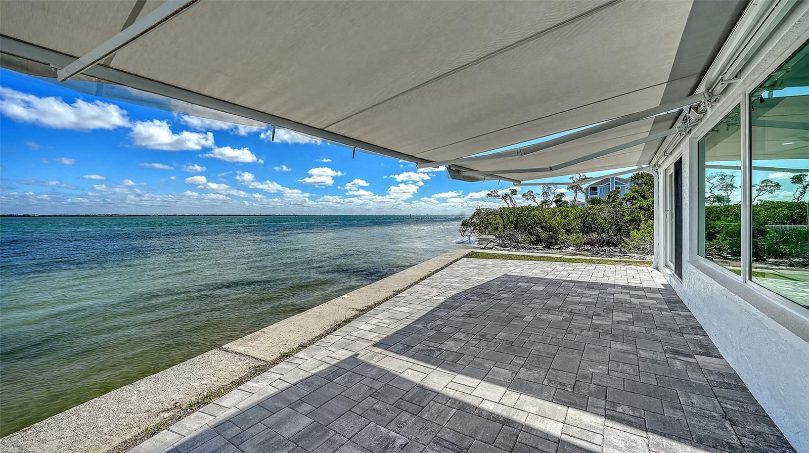 948 SPANISH DR S, LONGBOAT KEY, FL — photo 34