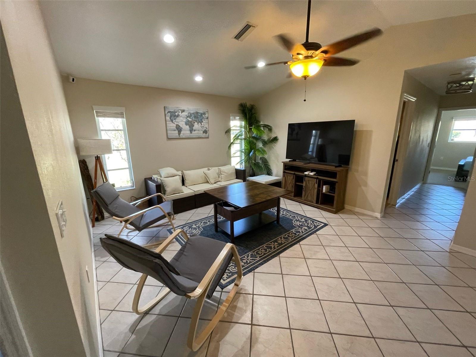 1690 WAXWING CT, VENICE, FL — photo 28