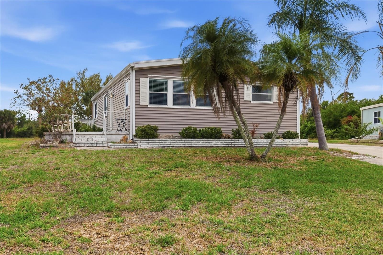 3310 BLUE JAY LN, ENGLEWOOD, FL — photo 2