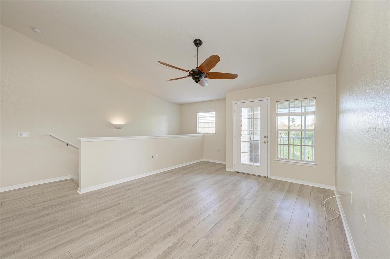 8911 MANOR LOOP #207, LAKEWOOD RANCH, FL — photo 12