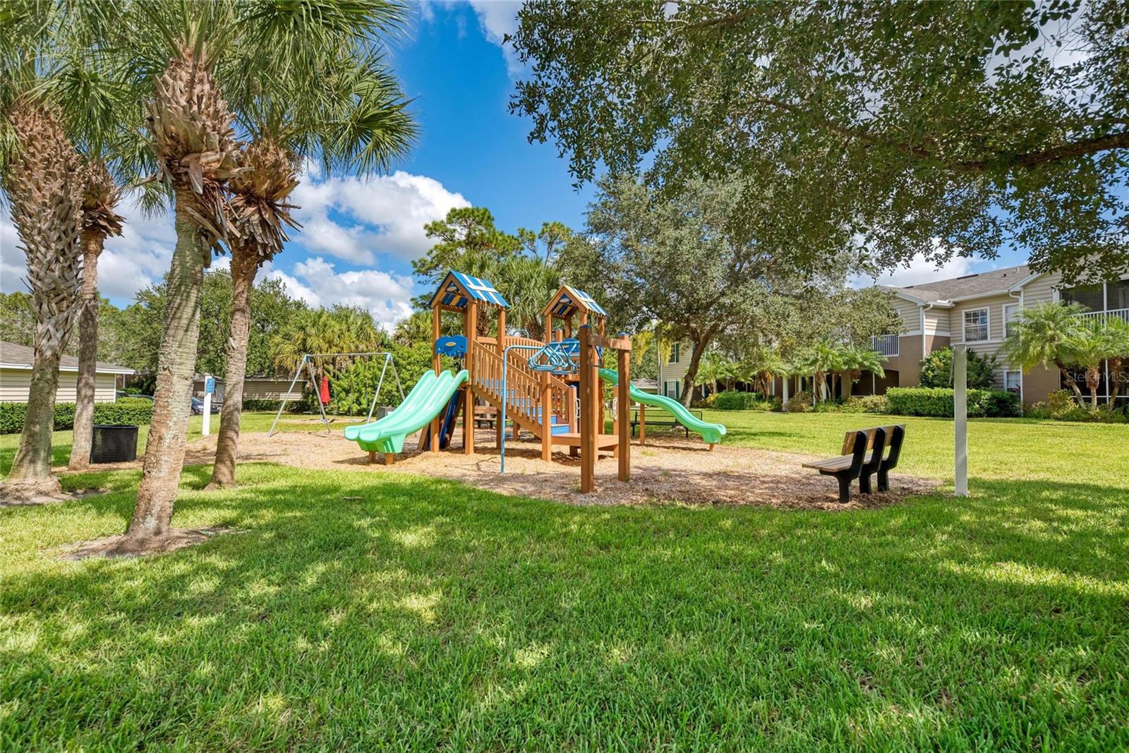 8911 MANOR LOOP #207, LAKEWOOD RANCH, FL — photo 60