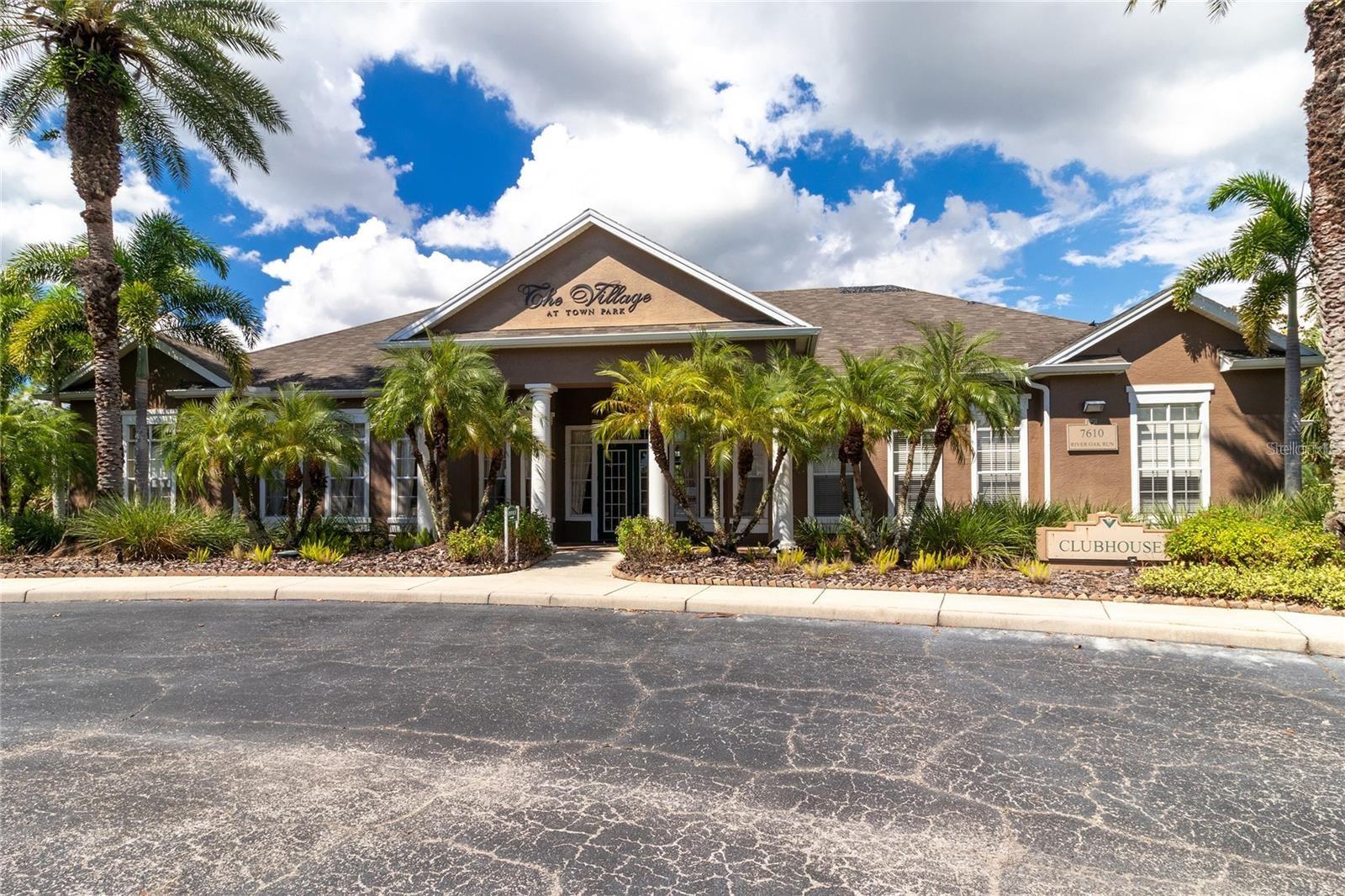 8911 MANOR LOOP #207, LAKEWOOD RANCH, FL — photo 70