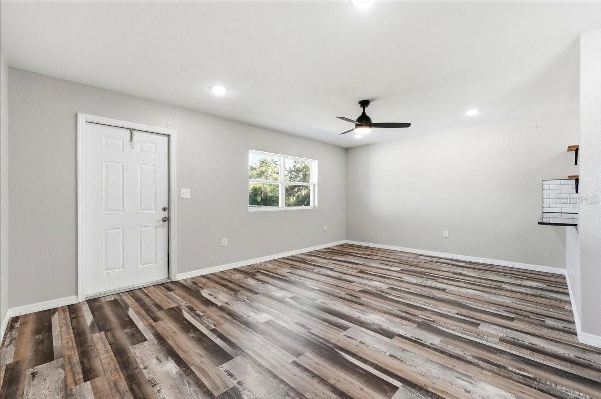205 ANDOVER PL N #119, SUN CITY CENTER, FL — photo 13