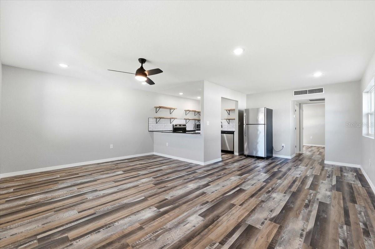 205 ANDOVER PL N #119, SUN CITY CENTER, FL — photo 15