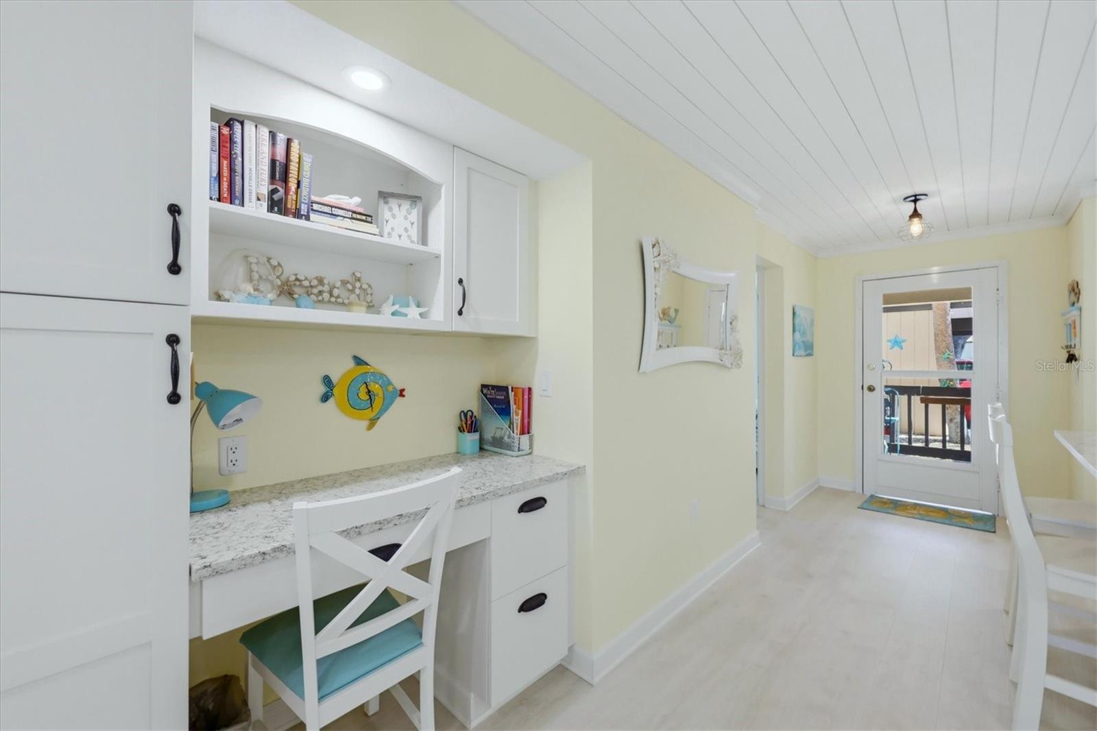 380 THREE LAKES LN #A, VENICE, FL — photo 9