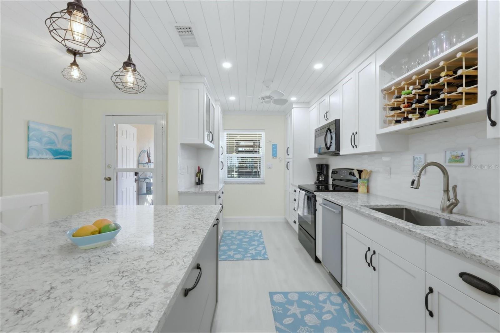 380 THREE LAKES LN #A, VENICE, FL — photo 17