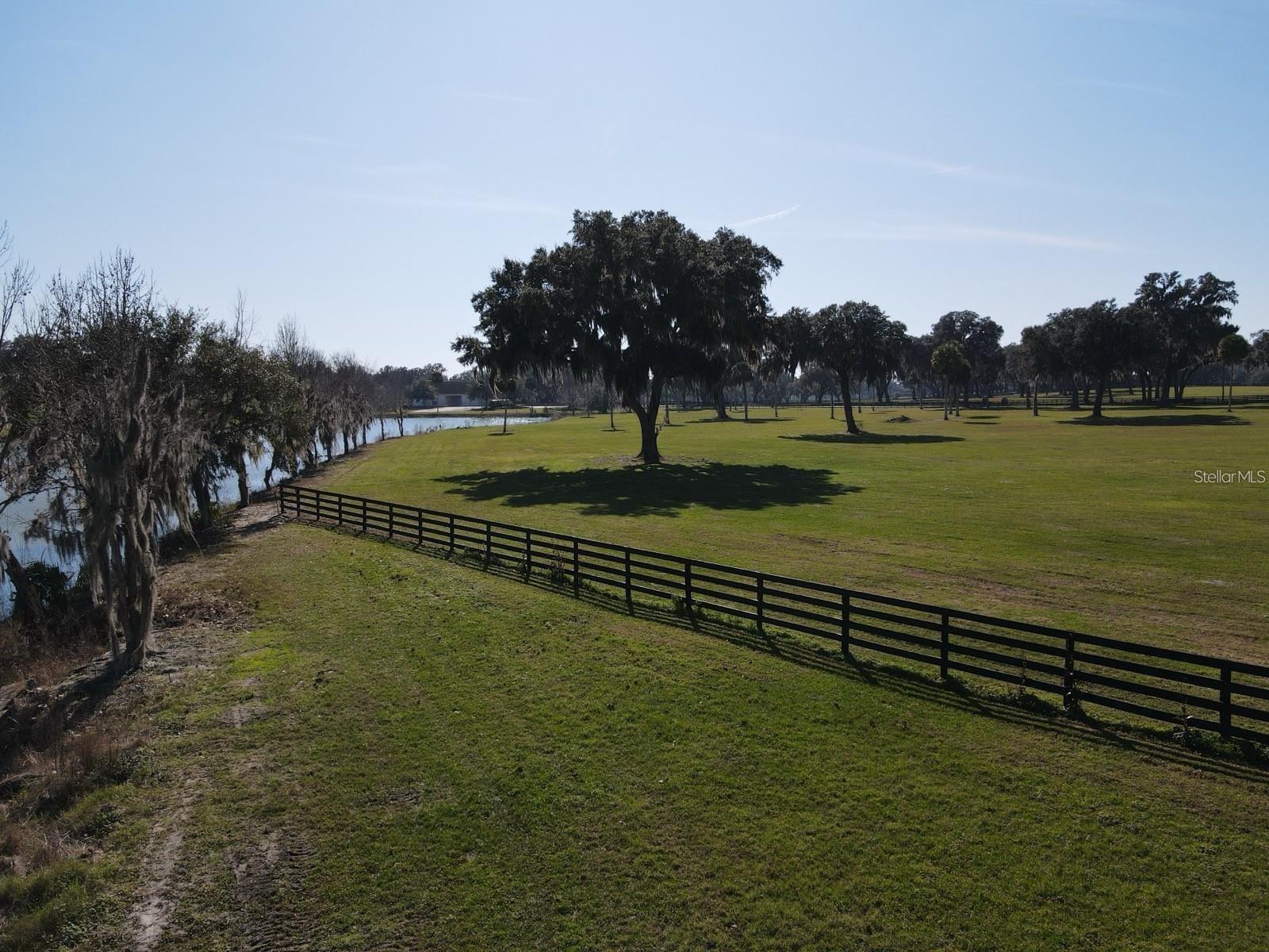 SE 57TH TER #18, SUMMERFIELD, FL — photo 7
