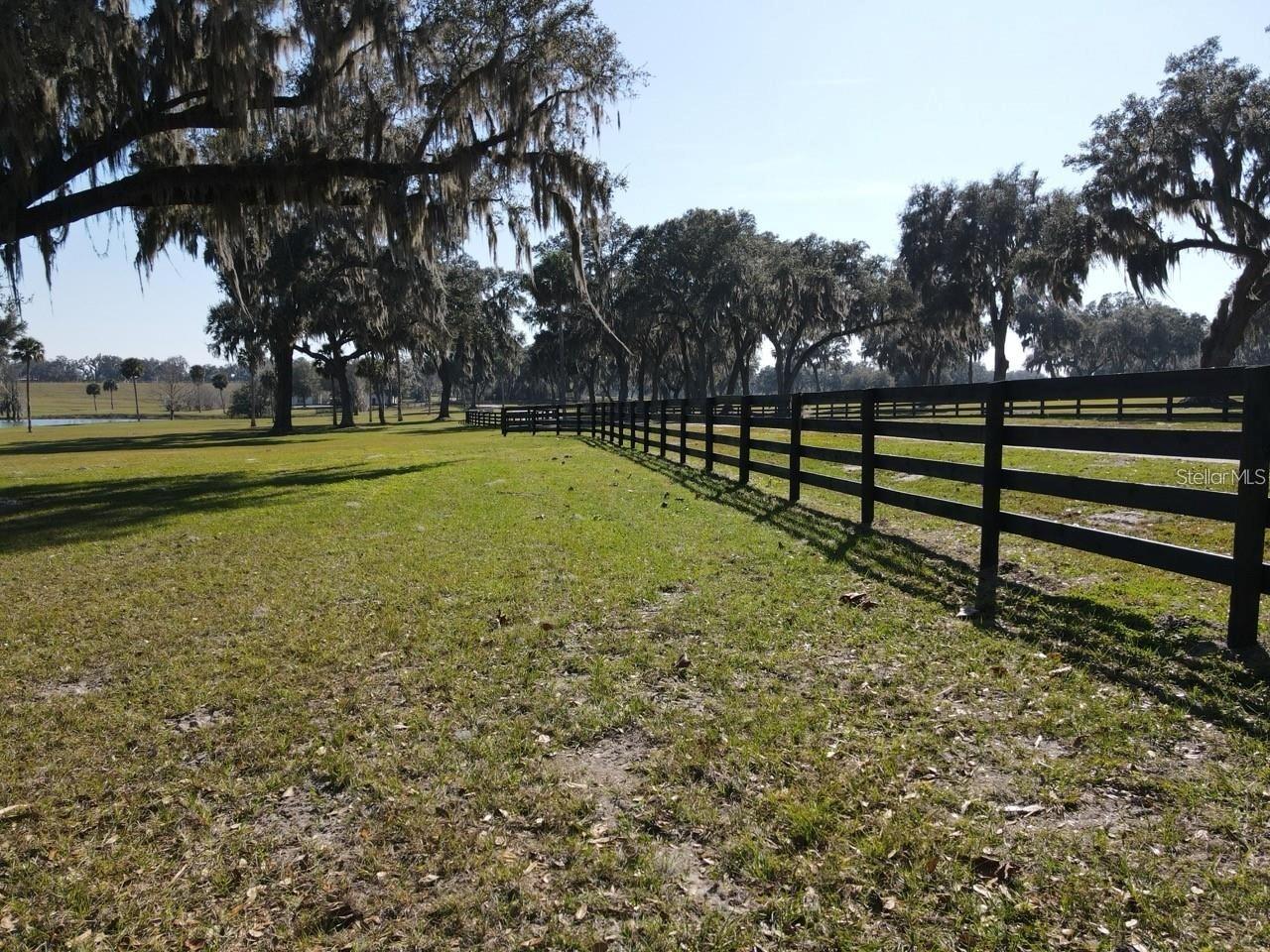 SE 57TH TER #18, SUMMERFIELD, FL — photo 16