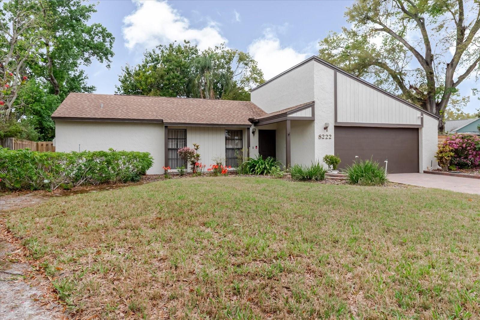 8222 LA SERENA DR, TAMPA, FL — photo 5