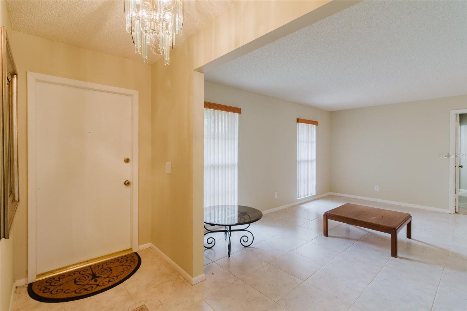 8222 LA SERENA DR, TAMPA, FL — photo 13