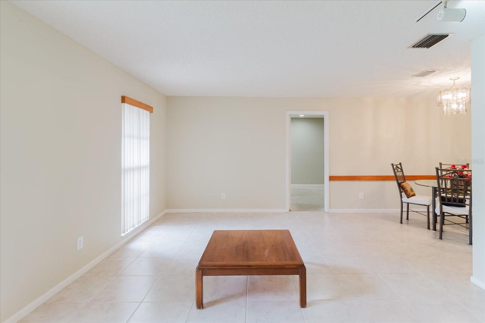 8222 LA SERENA DR, TAMPA, FL — photo 15