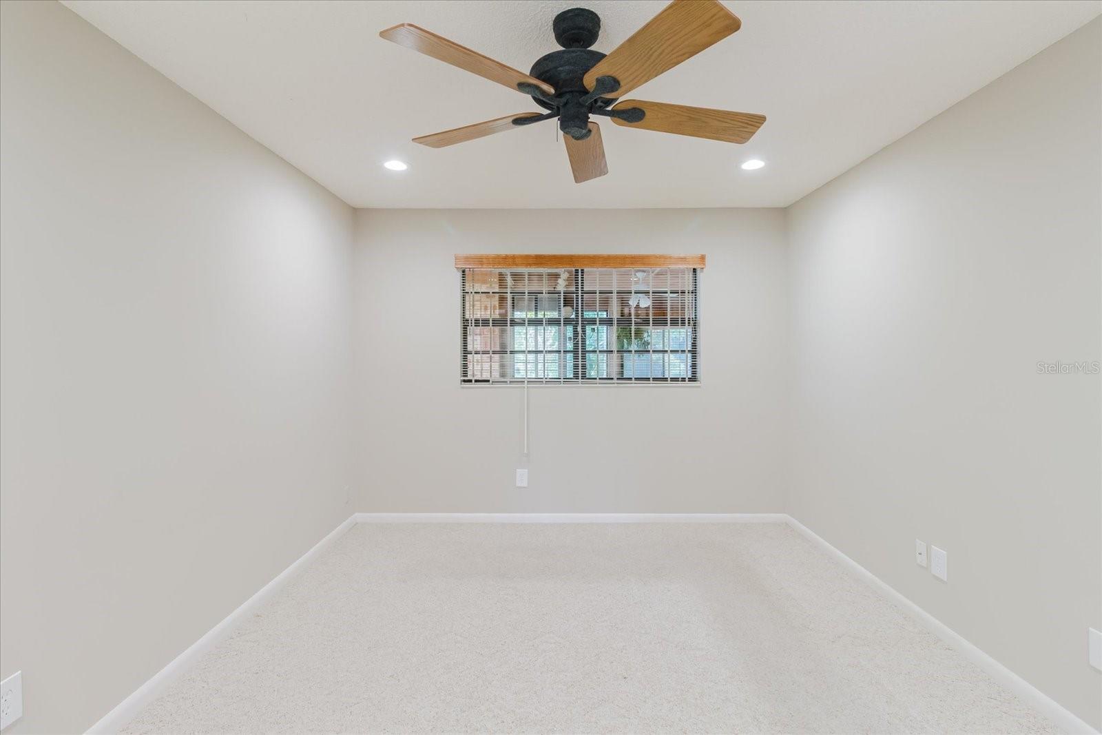 8222 LA SERENA DR, TAMPA, FL — photo 42