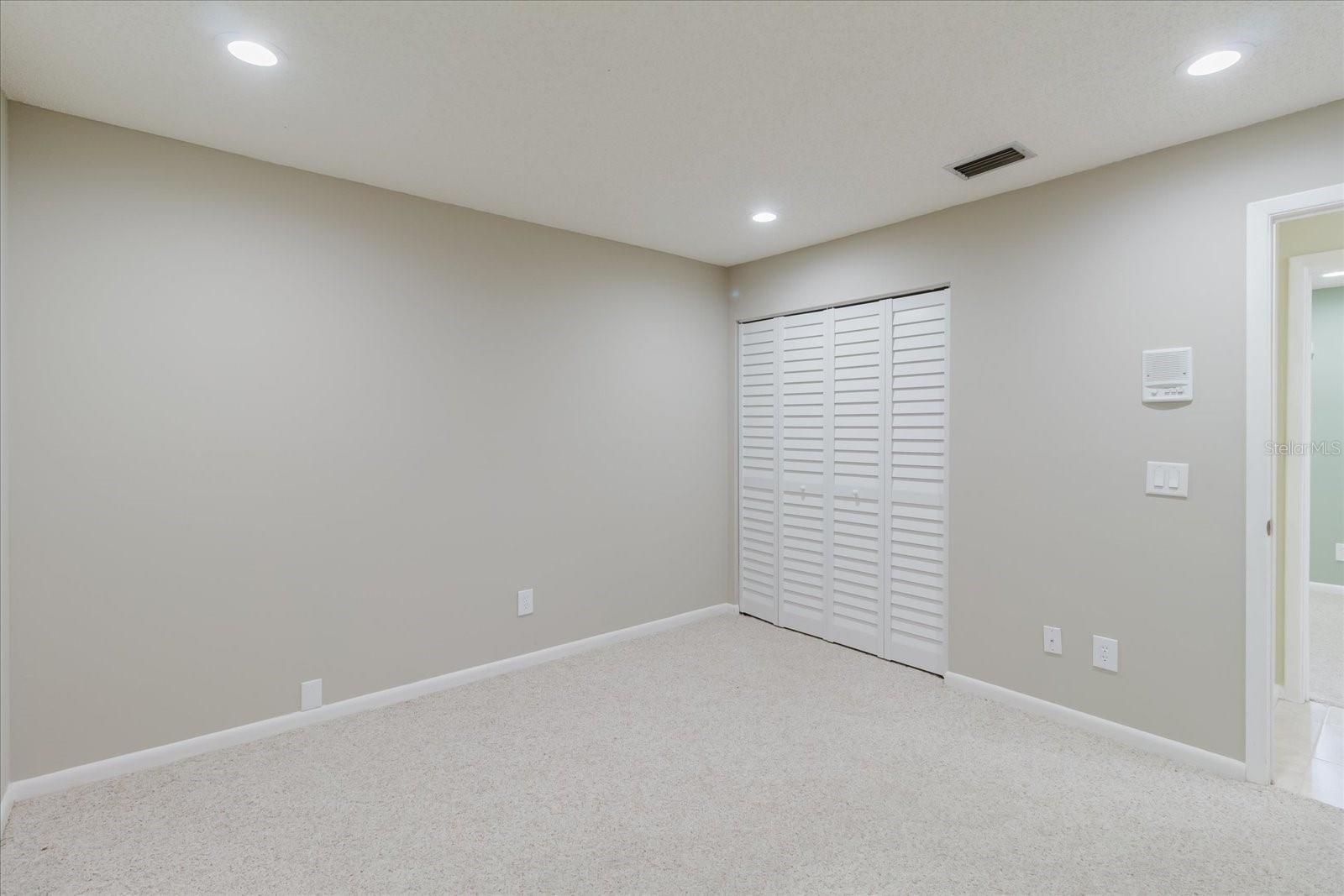 8222 LA SERENA DR, TAMPA, FL — photo 54