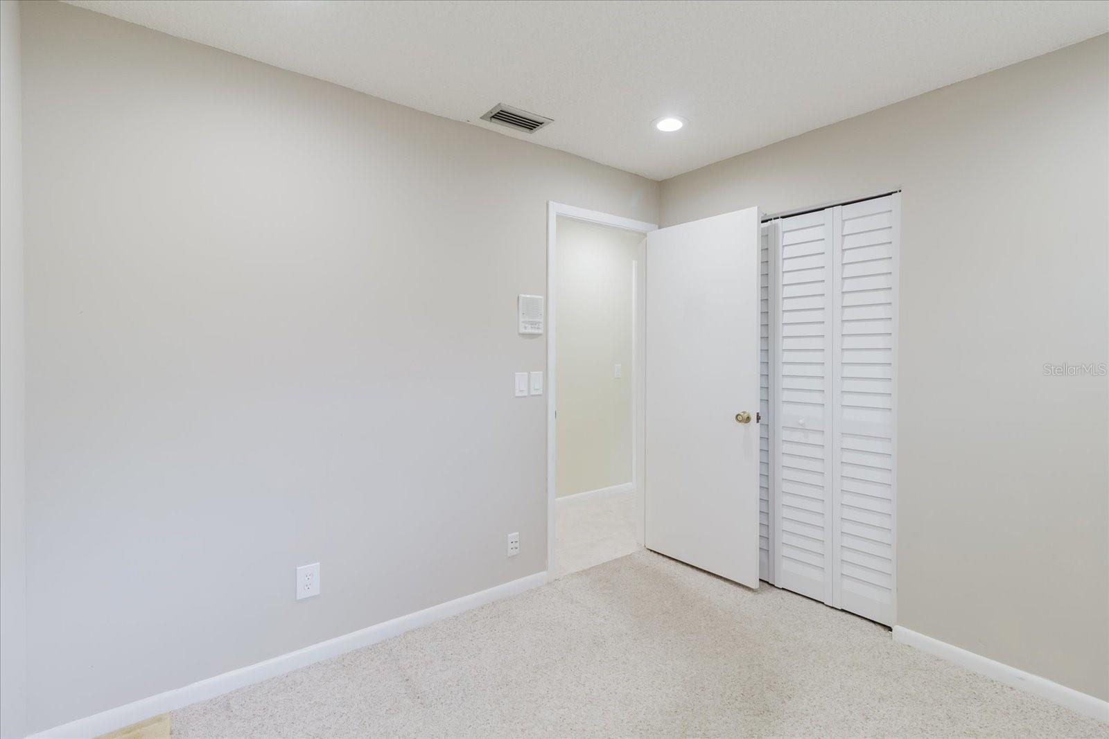 8222 LA SERENA DR, TAMPA, FL — photo 59