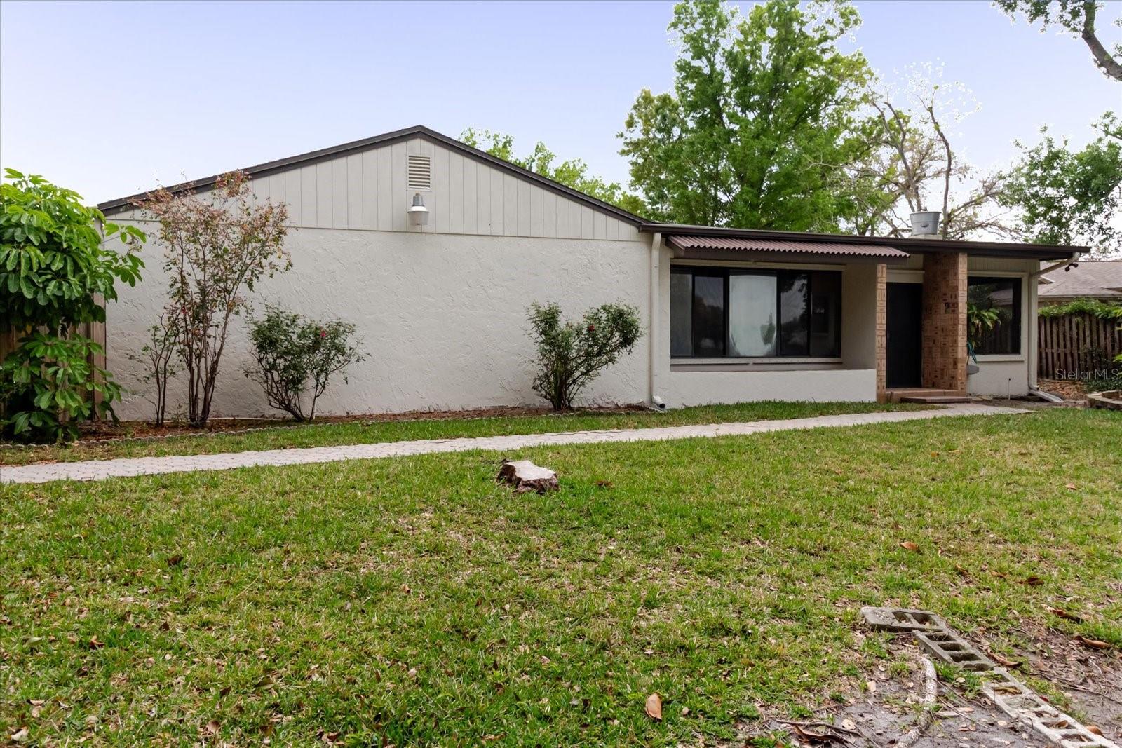8222 LA SERENA DR, TAMPA, FL — photo 80