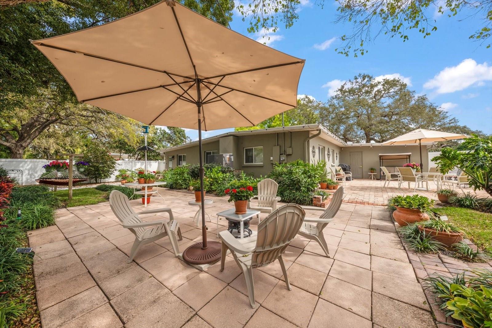 1718 MEREDITH LN, BELLEAIR, FL — photo 2