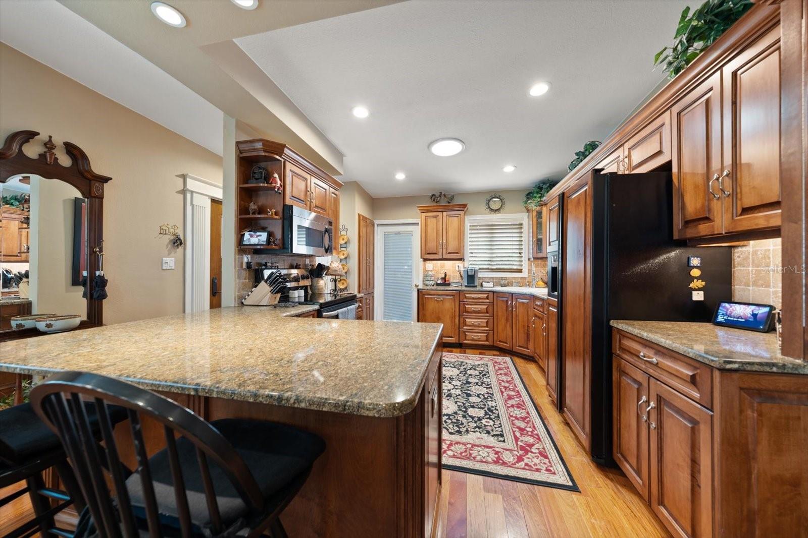 1718 MEREDITH LN, BELLEAIR, FL — photo 17