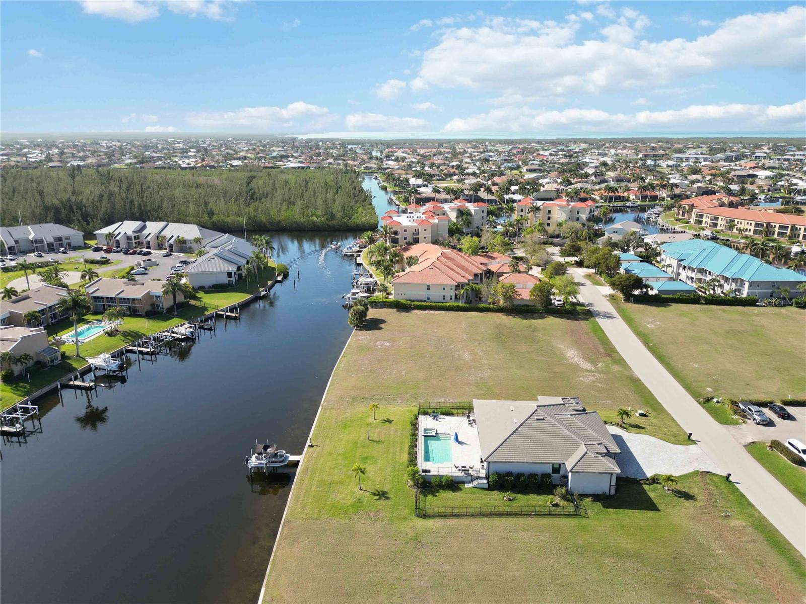 3240 WOODTHRUSH DR #111 & 112, PUNTA GORDA, FL — photo 53