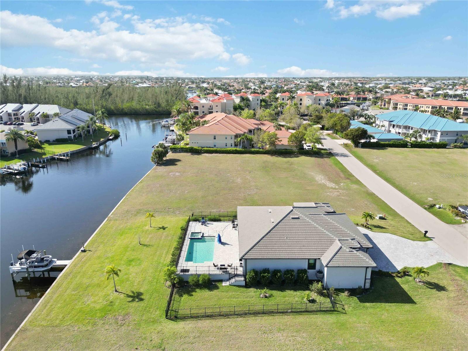 3240 WOODTHRUSH DR #111 & 112, PUNTA GORDA, FL — photo 54