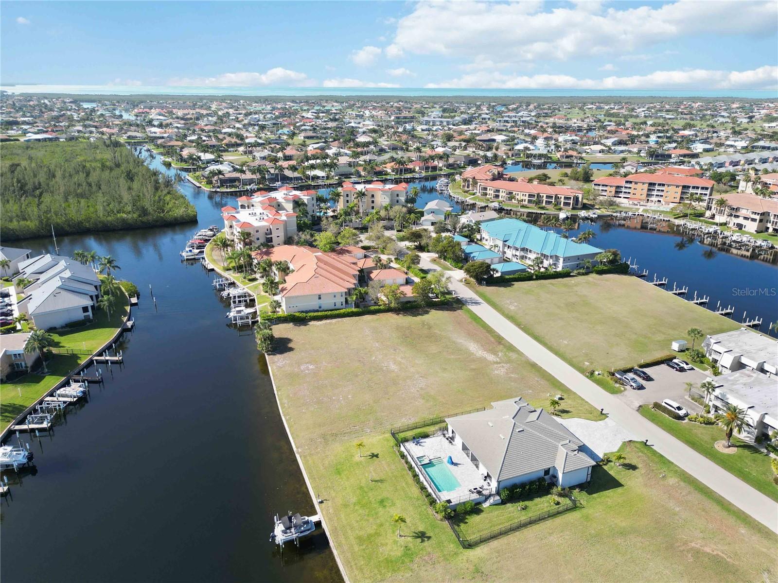 3240 WOODTHRUSH DR #111 & 112, PUNTA GORDA, FL — photo 57