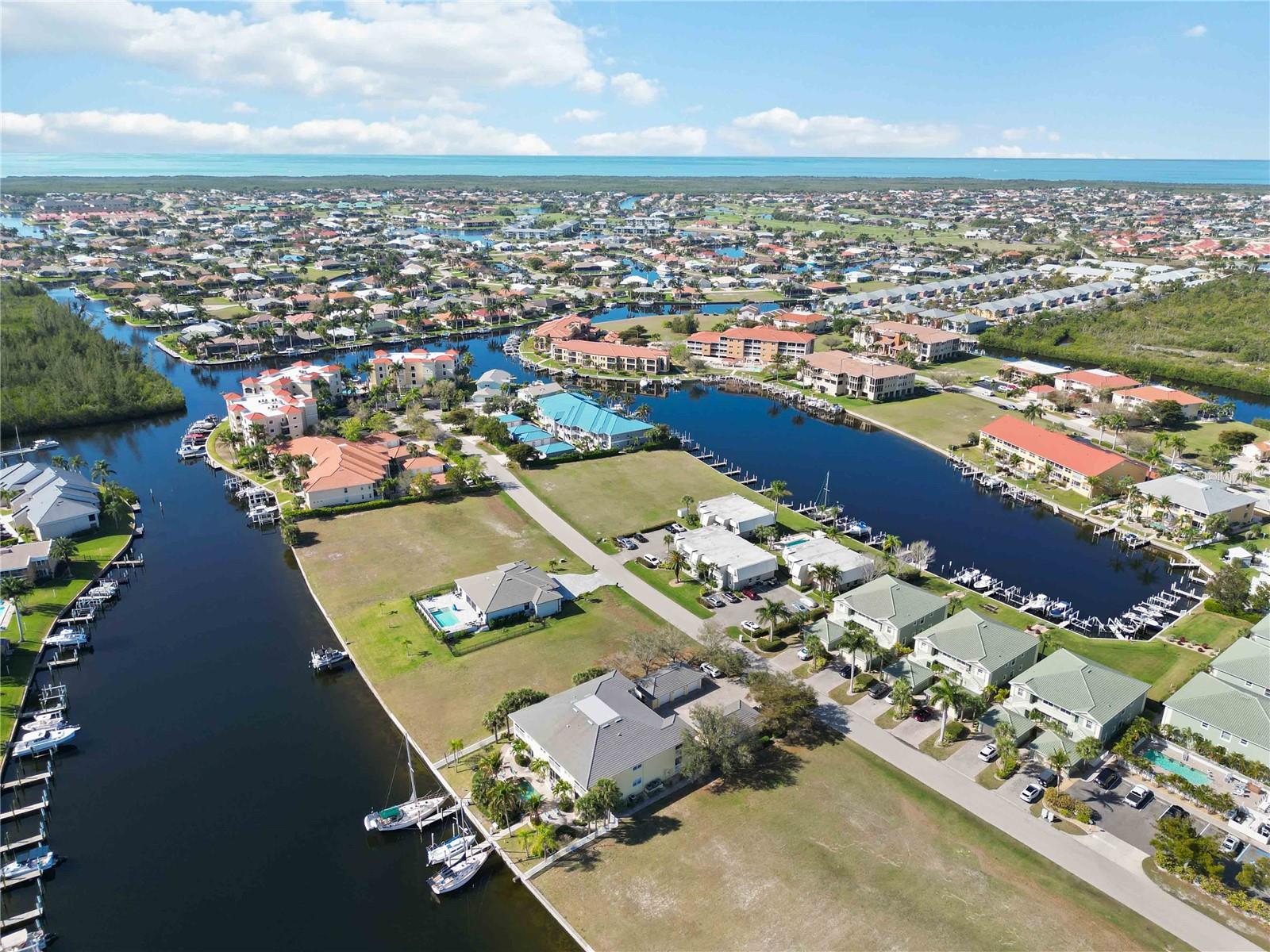 3240 WOODTHRUSH DR #111 & 112, PUNTA GORDA, FL — photo 58