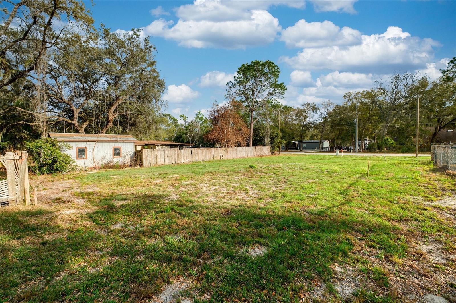 LAKE GRIFFIN RD, LADY LAKE, FL — photo 25