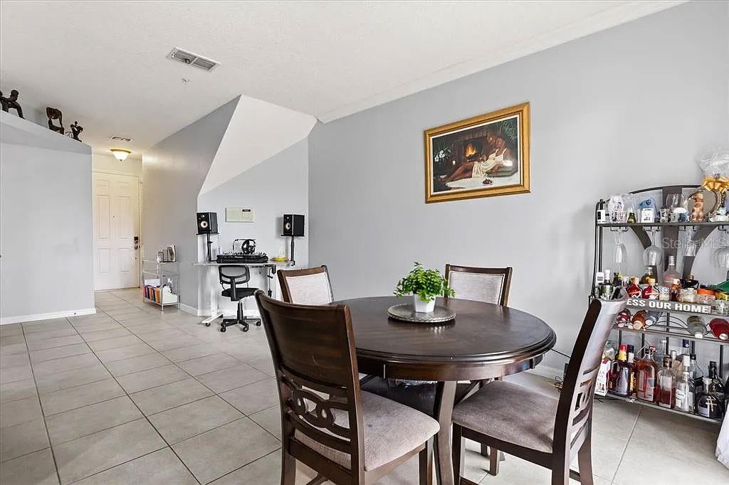 662 FORTANINI CIR, OCOEE, FL — photo 5