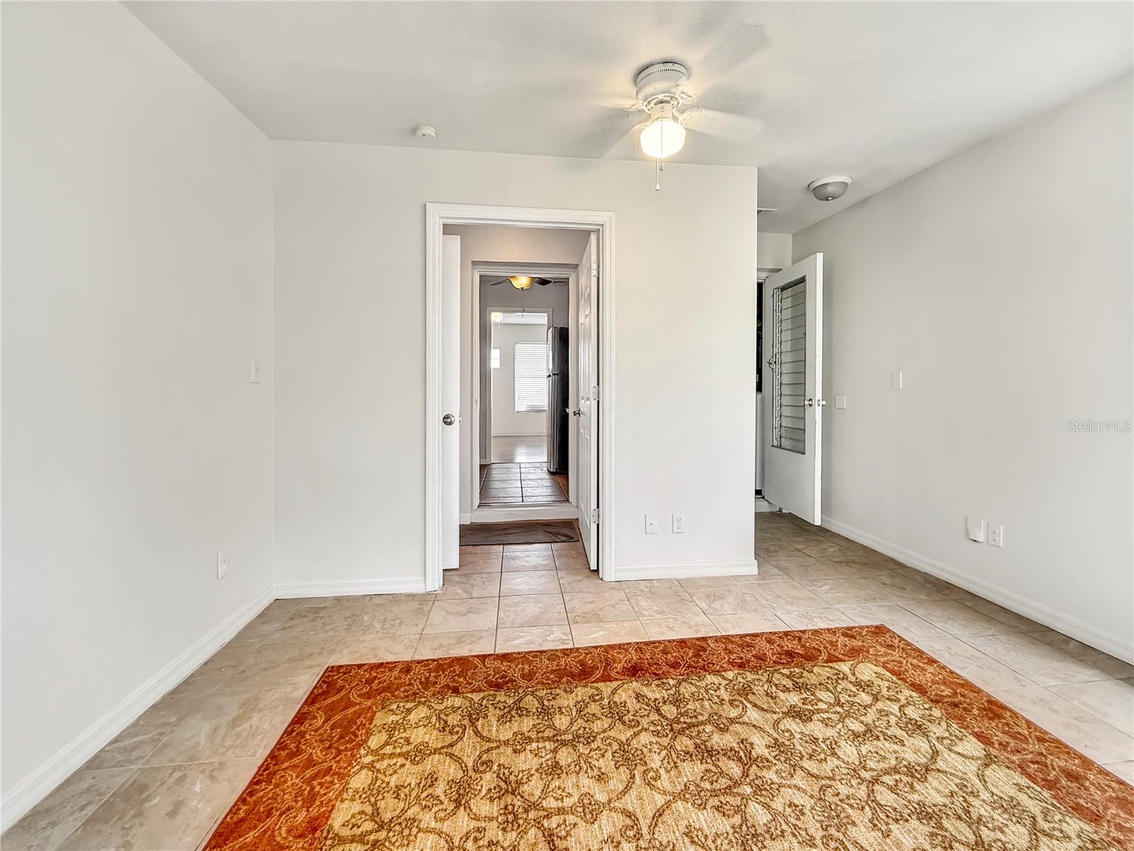 889 W VILLAGE DR, DELTONA, FL — photo 12