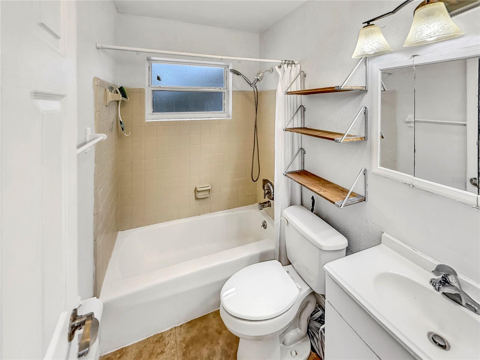 889 W VILLAGE DR, DELTONA, FL — photo 13