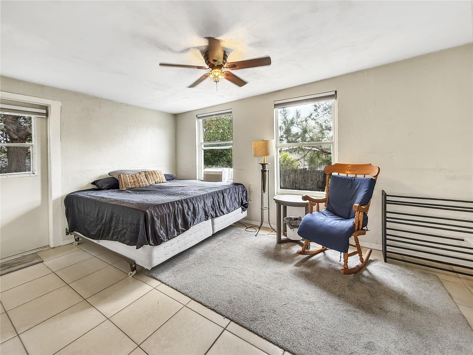 889 W VILLAGE DR, DELTONA, FL — photo 15