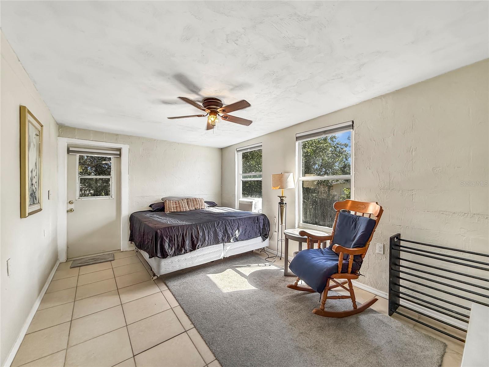 889 W VILLAGE DR, DELTONA, FL — photo 16